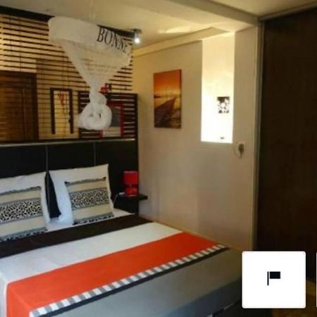 سانت بيير Villa A 1Mn A Pied De La Plage , Piscine Privee المظهر الخارجي الصورة