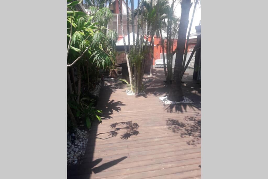 سانت بيير Villa A 1Mn A Pied De La Plage , Piscine Privee المظهر الخارجي الصورة