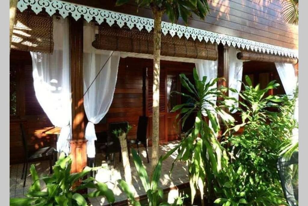 سانت بيير Villa A 1Mn A Pied De La Plage , Piscine Privee المظهر الخارجي الصورة